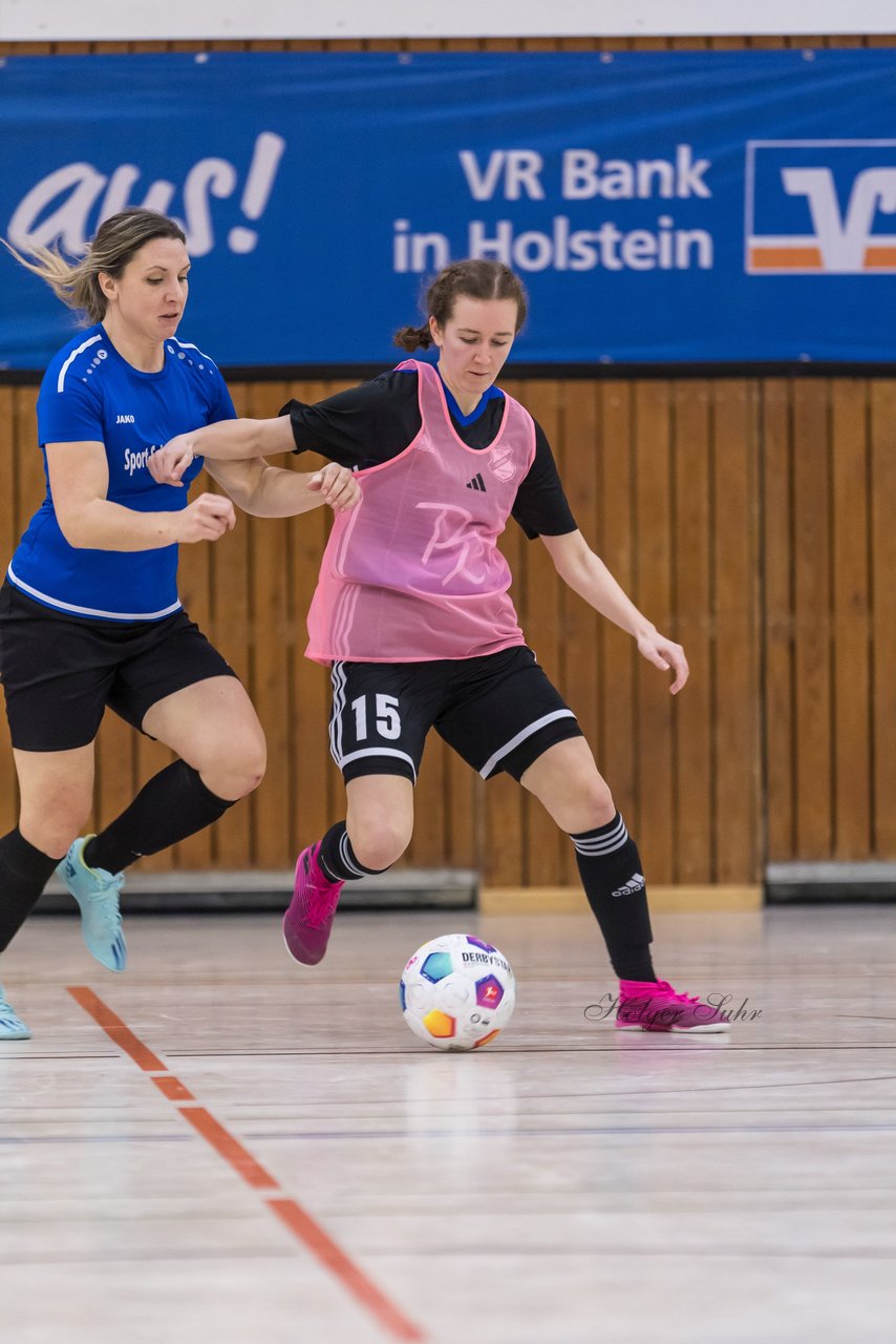 Bild 328 - VR Bank Cup Horst